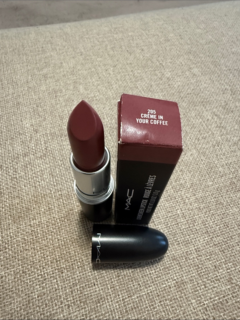 MAC Cosmetics Matte Lipstick 205 Crème in Your Coffee - Deep Brown Red